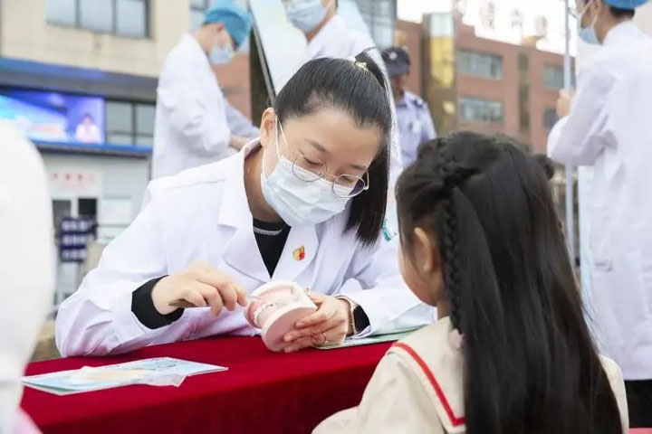 全國愛牙日，兒童口腔健康有“氟”同享